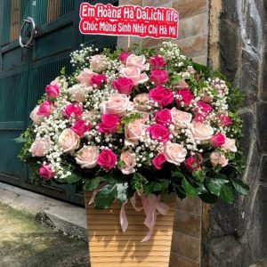 HỘP HOA YÊU THƯƠNG