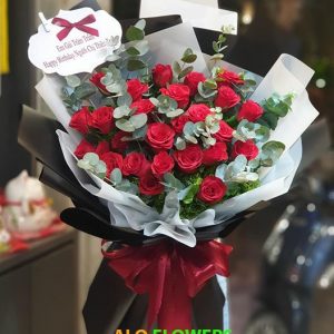 BÓ HOA TĂNG VỢ