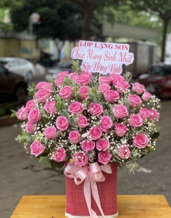 Beautiful, Luxurious Happy Birthday Flower Basket